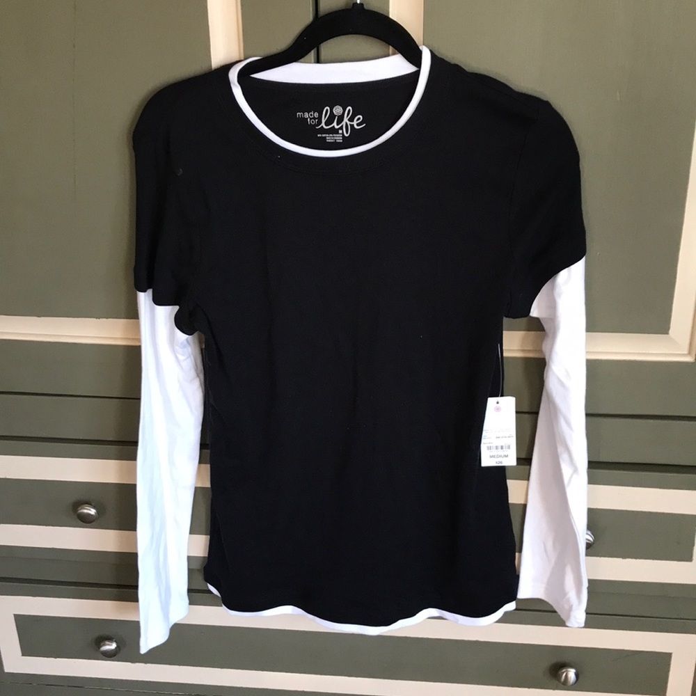 🟣 NWT - Made for Life shirt - size m